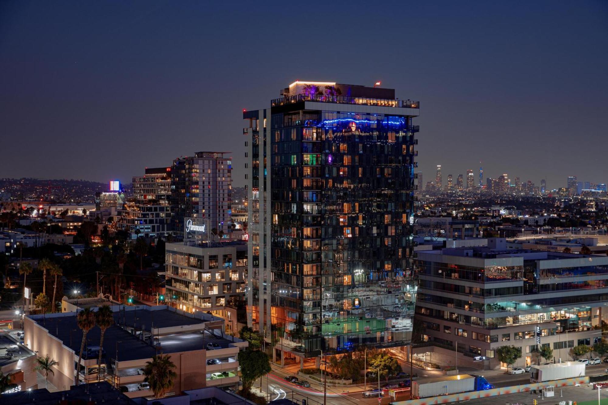 W Hollywood Hotel Лос Анджелис Екстериор снимка
